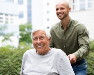Cuidadores de adulto mayor